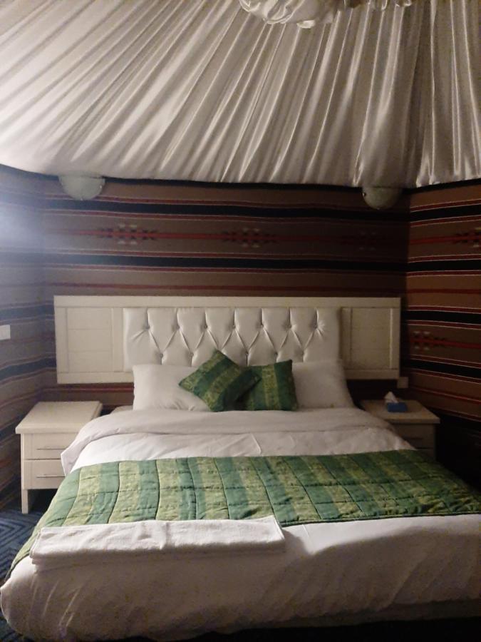 Hotel The Rock Camp Petra 5*